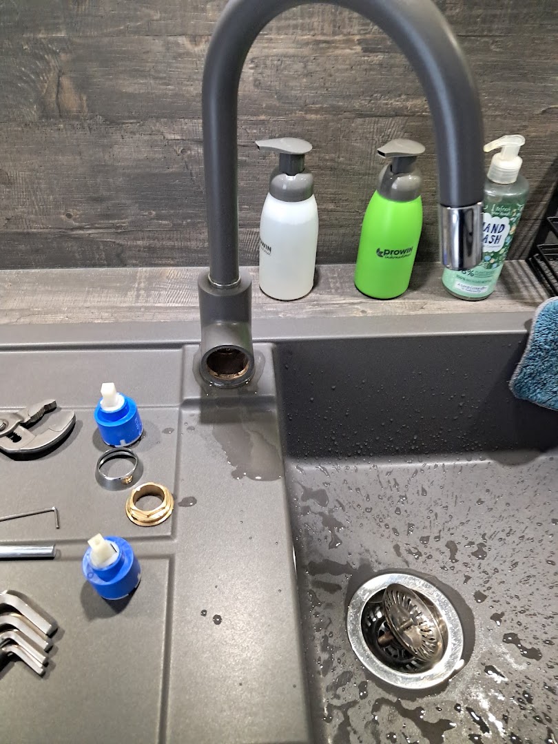 Rs plomberie sanitaire chauffage — Photos 1